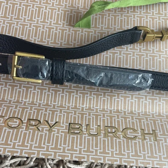 Tory Burch Black Leather Strap with Gold Hardware - Picture 3 of 7